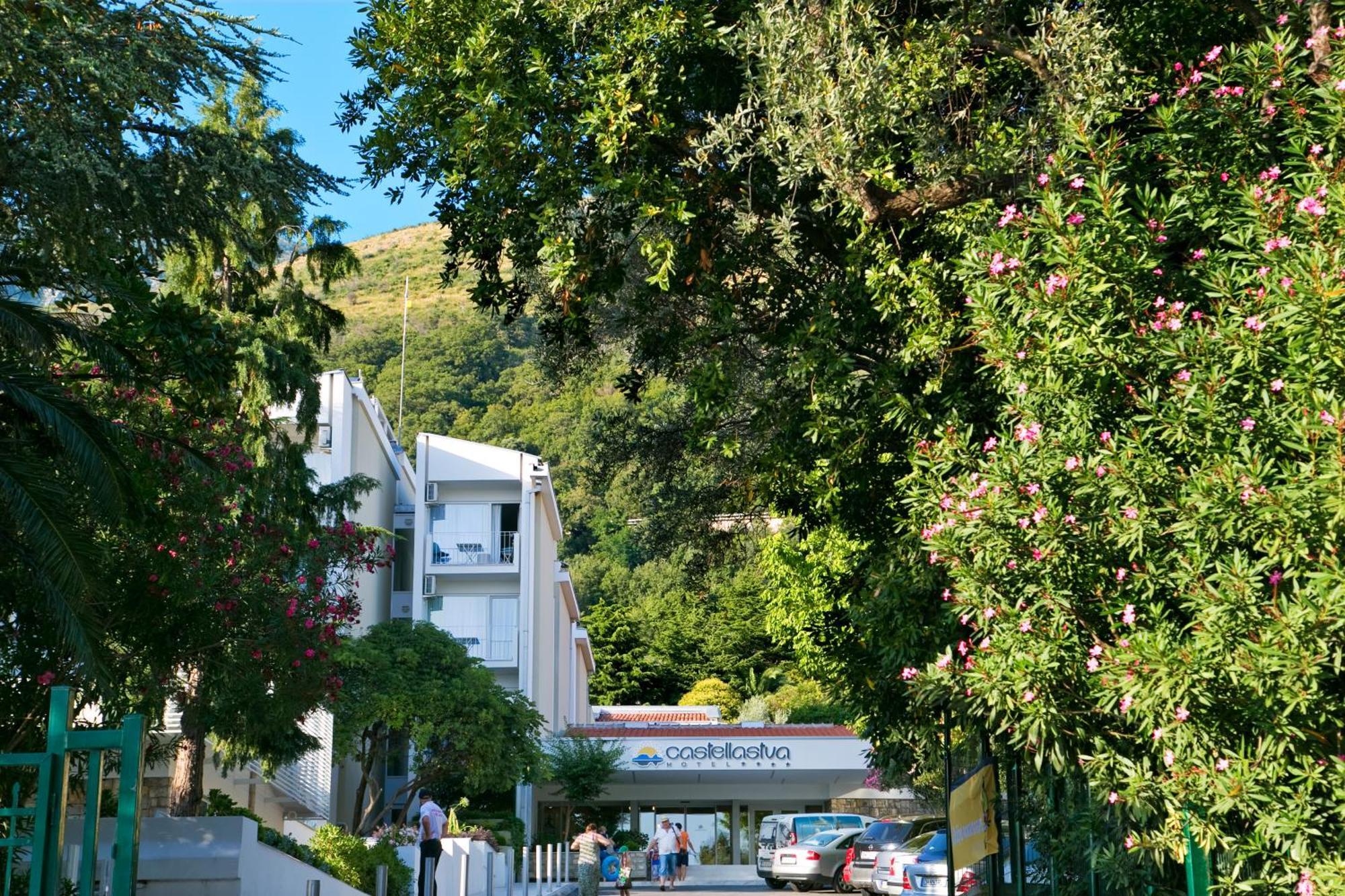 Hotel Castellastva Petrovac Εξωτερικό φωτογραφία